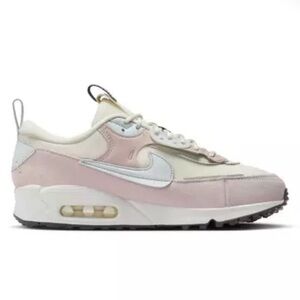 New in Box Nike Womens Air Max 90 Futura size 8.5
